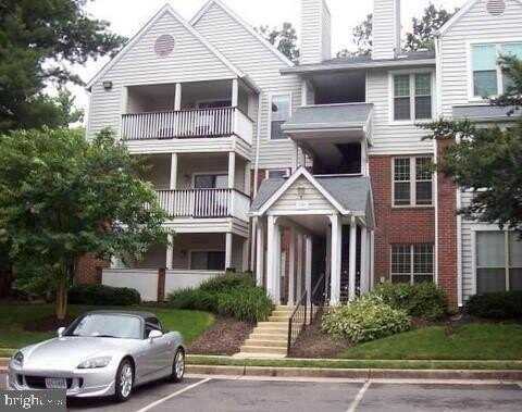 3920 PENDERVIEW DRIVE, FAIRFAX, VA 22033