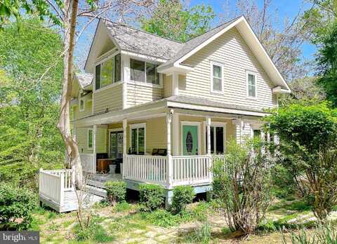 8502 SPRUCE COURT, LUSBY, MD 20657