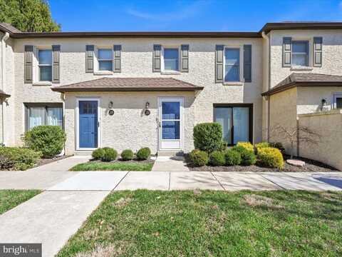 39 PARKRIDGE DRIVE, BRYN MAWR, PA 19010