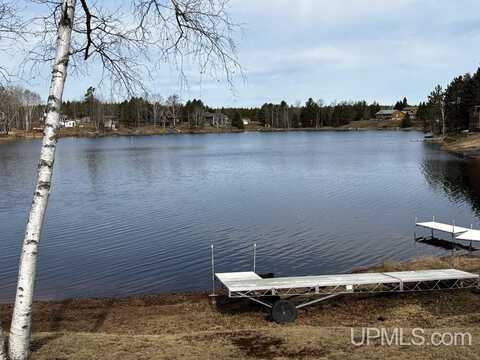 377 N. Noren Lake, Gwinn, MI 49841