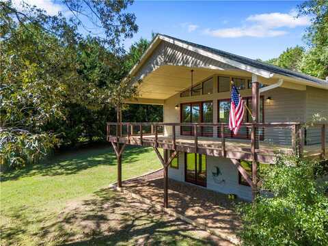 715 Twilight Court, Seneca, SC 29672