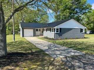 201 Jones Circle, Iva, SC 29655