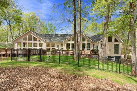 320 Nicklaus Road, Westminster, SC 29693