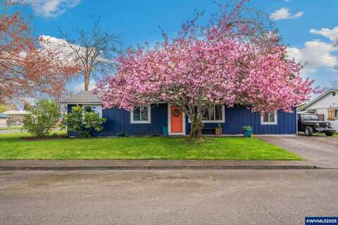 520 Maple St, Aumsville, OR 97325