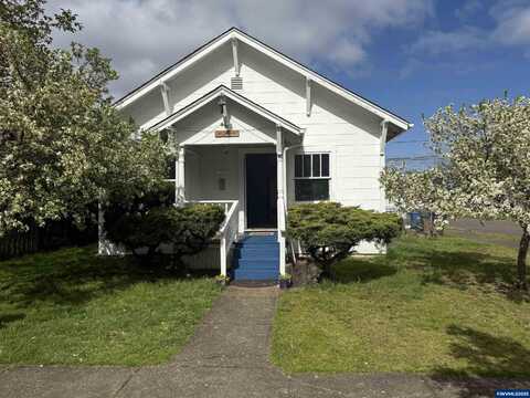 505 18th St SE, Salem, OR 97301