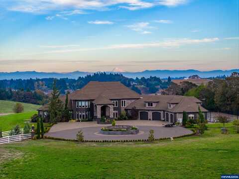 2554 Cole Rd S, Salem, OR 97306