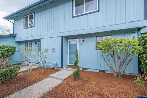 640 32nd (#25) Av SE, Albany, OR 97322
