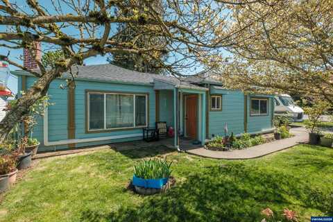 2012 Hollywood Dr NE, Salem, OR 97305