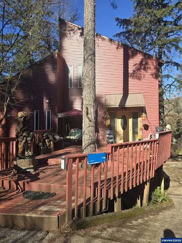 23197 SE Santiam Wy, Lyons, OR 97358