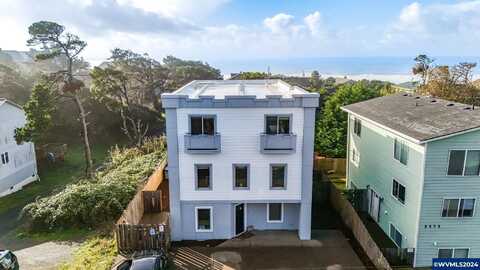 5545 NW Logan Rd, Lincoln City, OR 97367