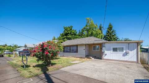133 Hobbs St, Lebanon, OR 97355