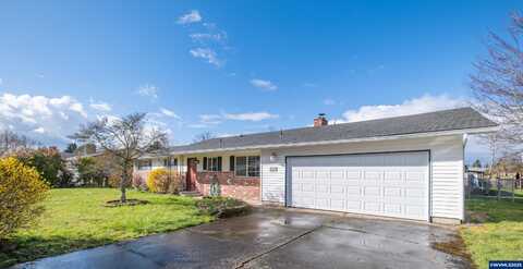 835 W Isabella St, Lebanon, OR 97355