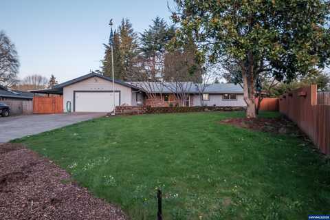 1141 Springwood Dr Dr NE, Albany, OR 97321