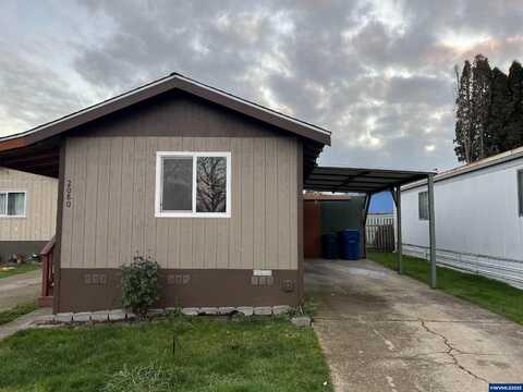 2080 Kennedy Cir NE, Keizer, OR 97303