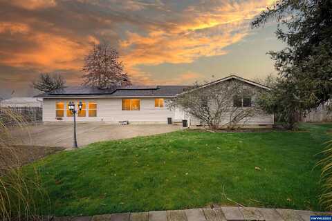 1922 Hafez NE Ln, Albany, OR 97322