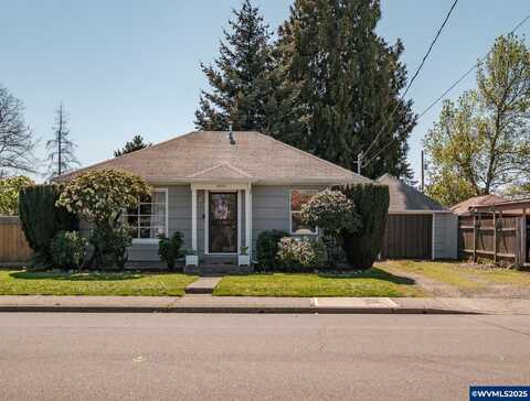 3090 D St NE St NE, Salem, OR 97301