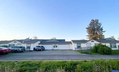 4455 Blueberry (-4445) Ln NE, Salem, OR 97305