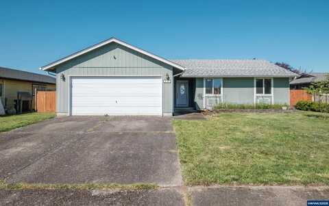 3197 Columbine St, Lebanon, OR 97355