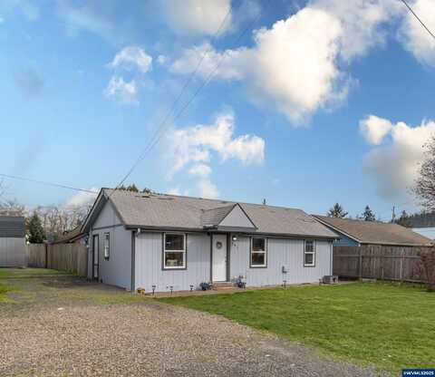 391 Center St, Lebanon, OR 97355