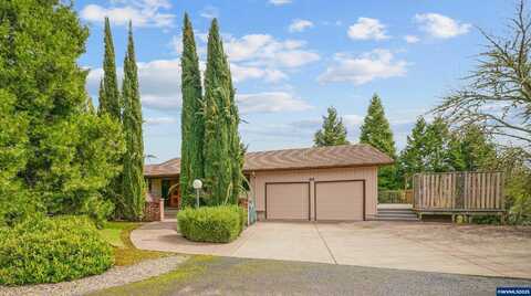 1320 Gibson Hill Rd NW, Albany, OR 97321