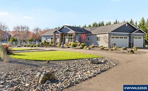 121 Wild Goose Ln, Roseburg, OR 97470