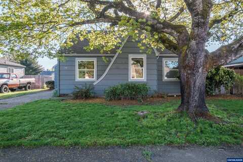 939 Cleveland St, Lebanon, OR 97355