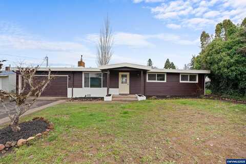 38826 Christopher Wy, Lebanon, OR 97355
