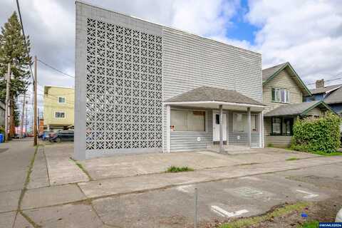 255 E 14th (-257) Av, Eugene, OR 97401