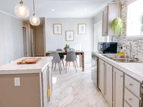 7979 JUETT ATTEBURY Road, Amarillo, TX 79118