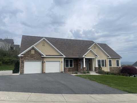 256 Hamer Drive, Duncansville, PA 16635