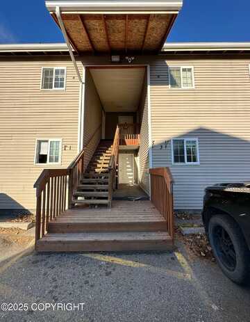 2651 E Quiet Circle, Wasilla, AK 99654