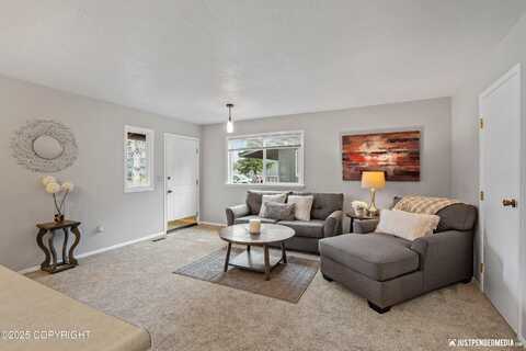 7701 Pleasure View Circle, Anchorage, AK 99507