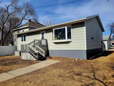 203 NE 6th Avenue, Aberdeen, SD 57401