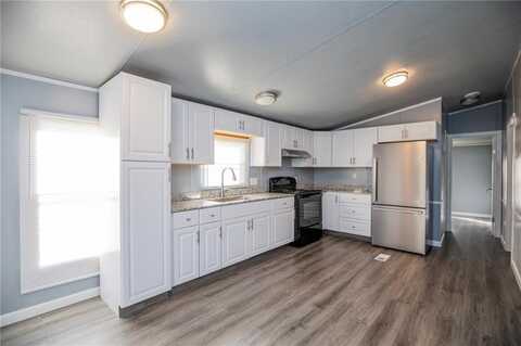 17707 Bittersweet RD, Gravette, AR 72736