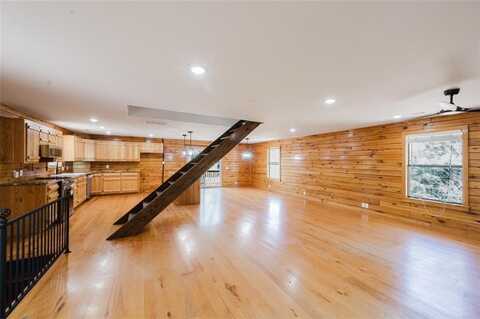 1010 Ashley LN, Pea Ridge, AR 72751