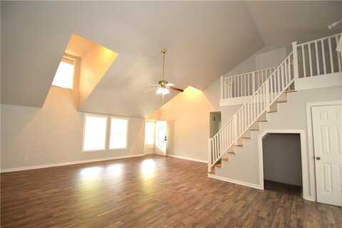 196 Western Heights CIR, Centerton, AR 72719