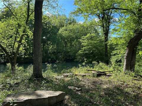 377 Madison 5116, Elkins, AR 72727