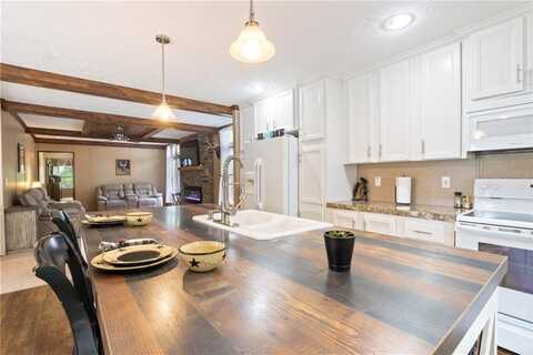 9980 Kirk Hollow Road, Rogers, AR 72756