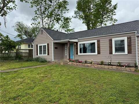 708 S 6th ST, Rogers, AR 72756