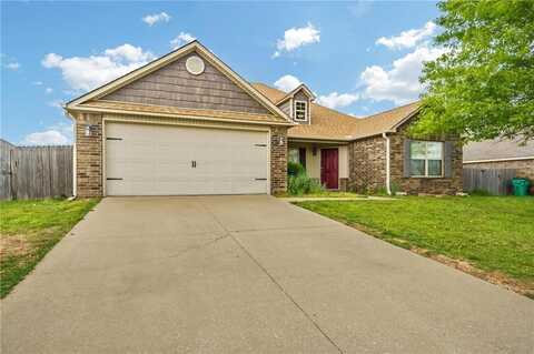 530 Lasso LN, Centerton, AR 72719
