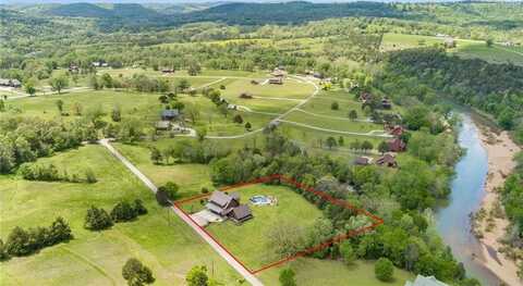 95 Bella Vista RD, Berryville, AR 72616