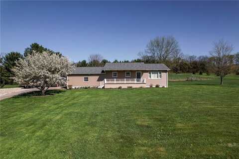 240 Hamburg Road, Hempfield Twp - MER, PA 16125