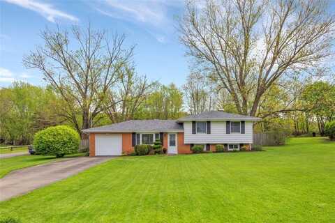 147 Shadyrest Rd, Franklin, PA 16117