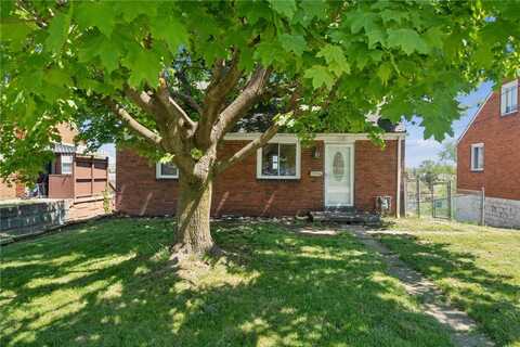 706 Ridgeside Place, Versailles, PA 15137