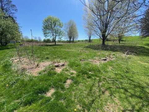 1755 N Center, Somerset, PA 15501