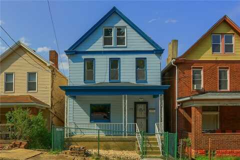 530 Stokes Ave, Braddock, PA 15104