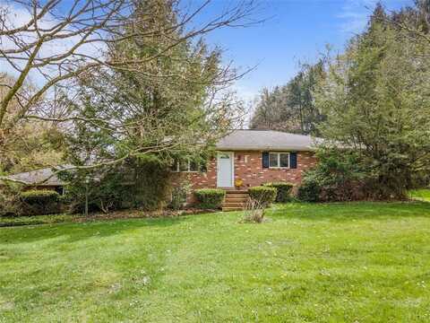 70 Bock Ln, Economy, PA 15005