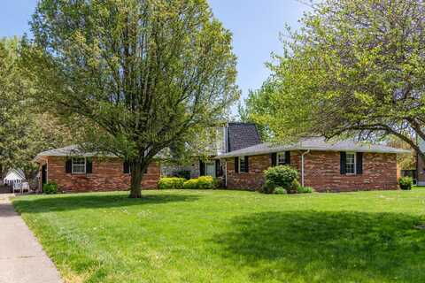 2245 Shenandoah Drive, Troy, OH 45373