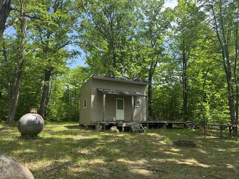 of Lakeside Trail, Barton City, MI 48705