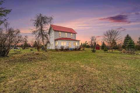 8878 Banwell Road, Alanson, MI 49706